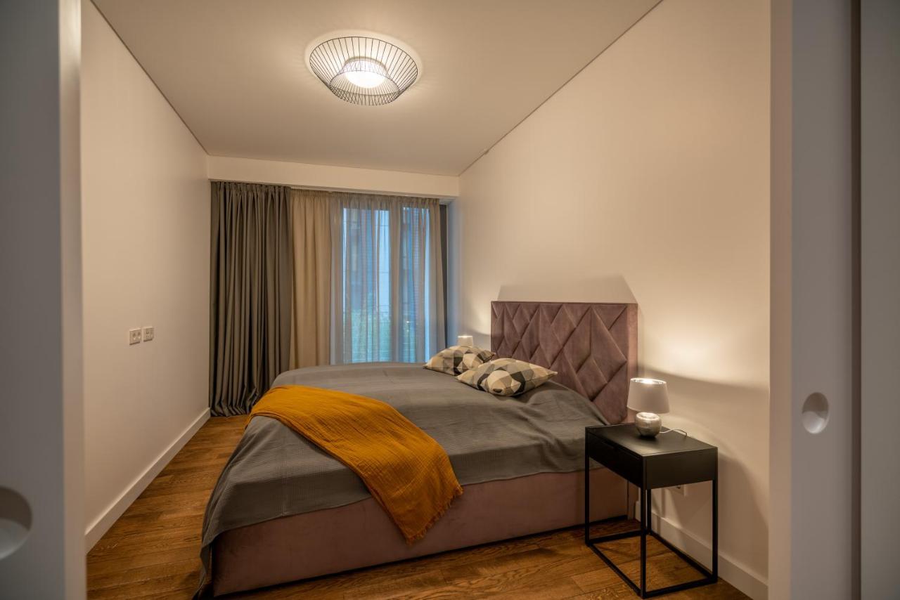 Easyrooms Dzirnavu Riga Exterior foto