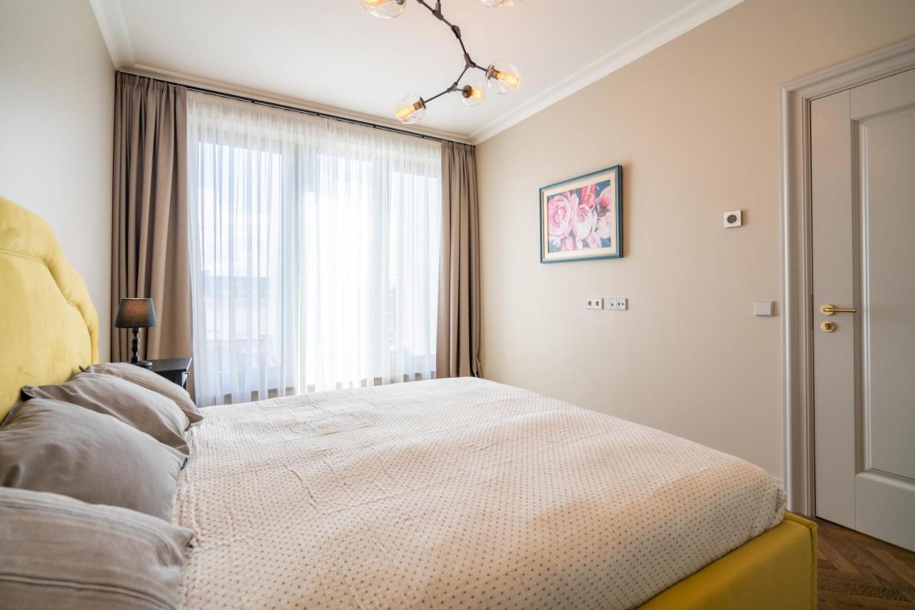 Easyrooms Dzirnavu Riga Exterior foto