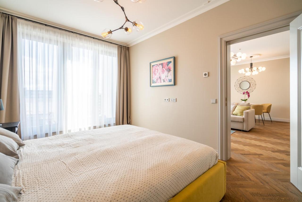 Easyrooms Dzirnavu Riga Exterior foto