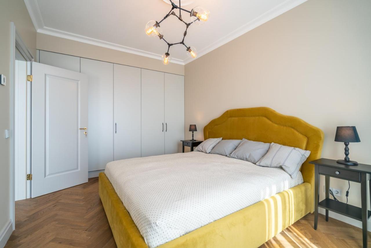 Easyrooms Dzirnavu Riga Exterior foto