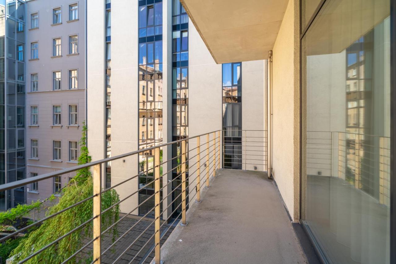 Easyrooms Dzirnavu Riga Exterior foto